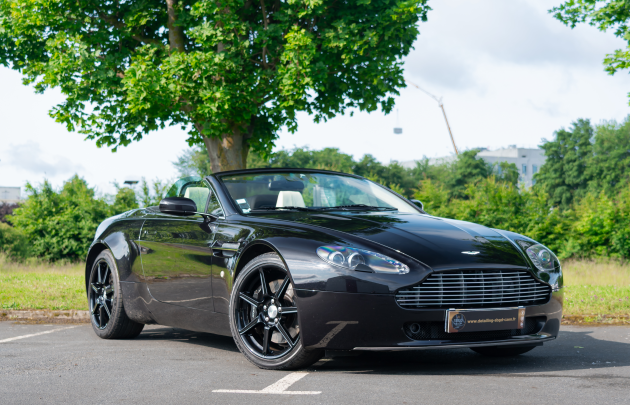 Image Rénovation des jantes + Nettoyage complet int / ext - Aston Martin V8 Vantage Volante 